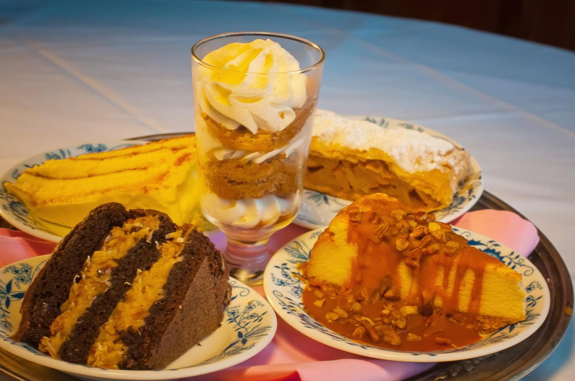 Bavarian Inn Motel & Restaurant 尤里卡斯普林斯 外观 照片